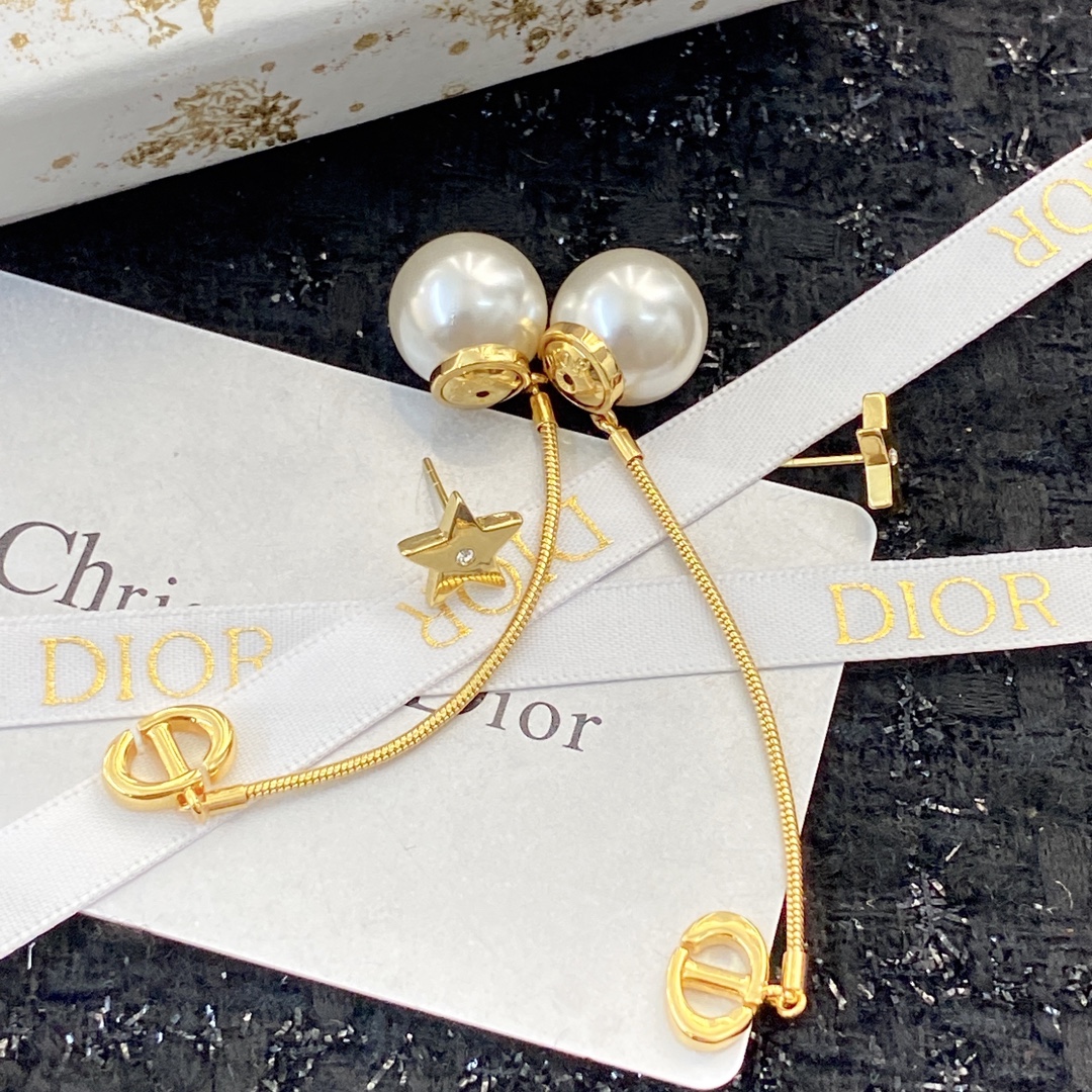 Dior earrings