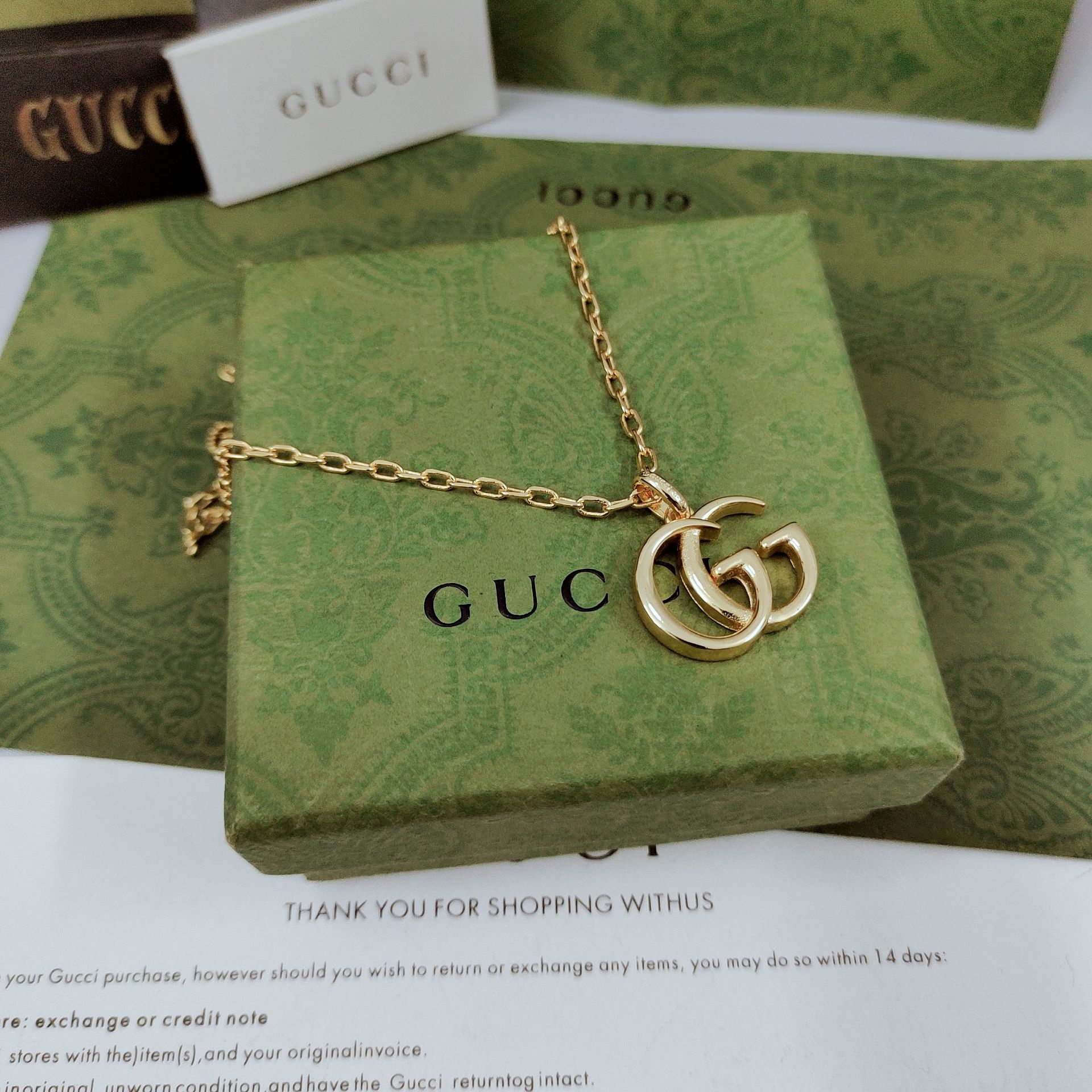 𝐆𝐮𝐜𝐜𝐢 Double G pendant