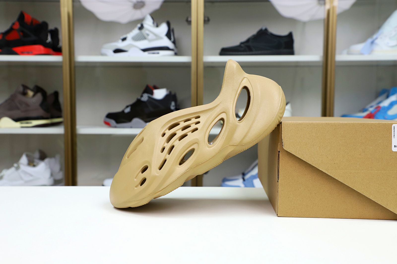 YEEZY FOAM RUNNER OCHRE