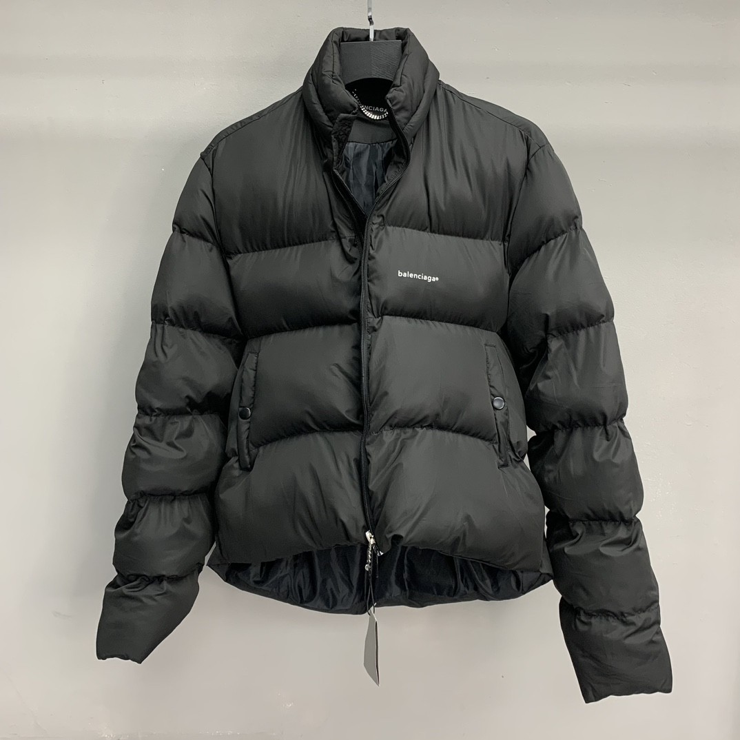Balenciaga small letter down jacket