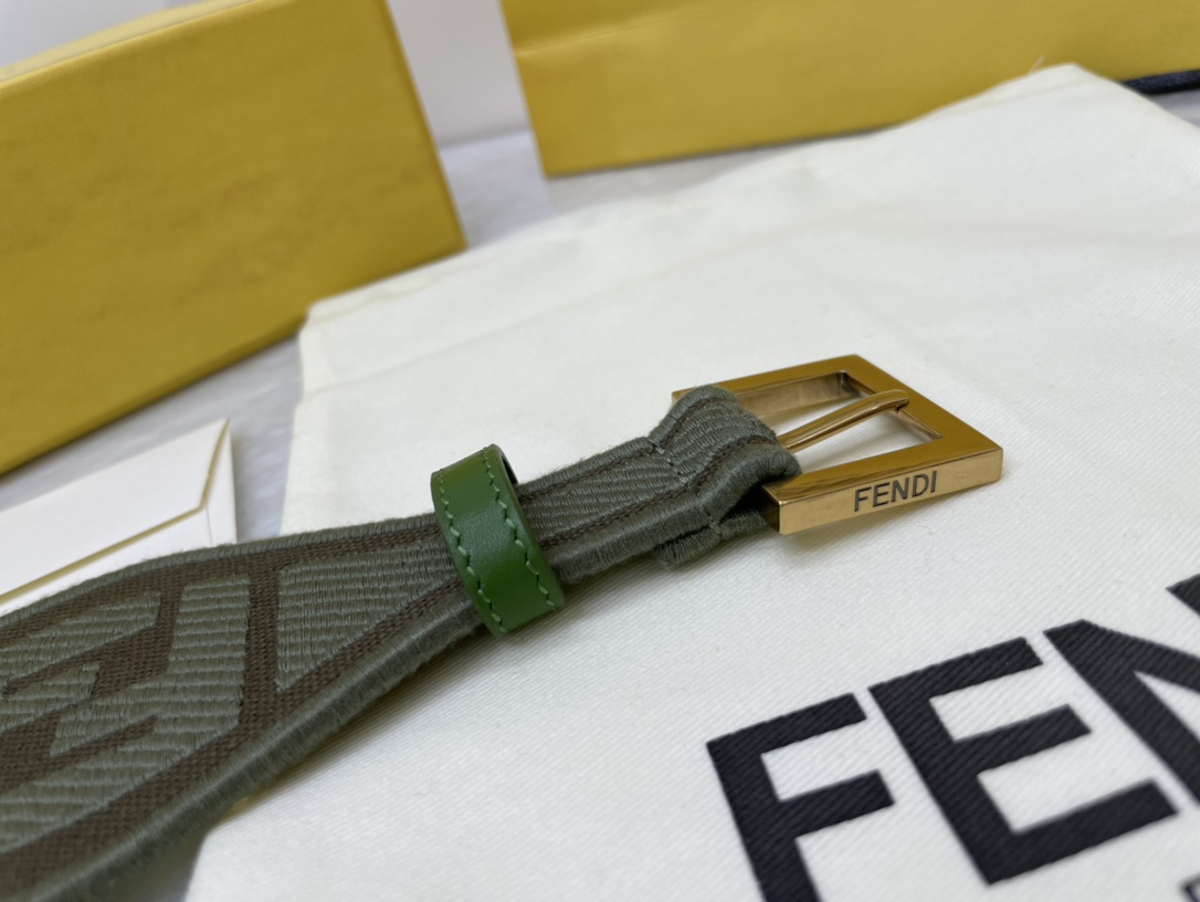 FENDI new embroidery    belt ✌️FF pattern wide belt