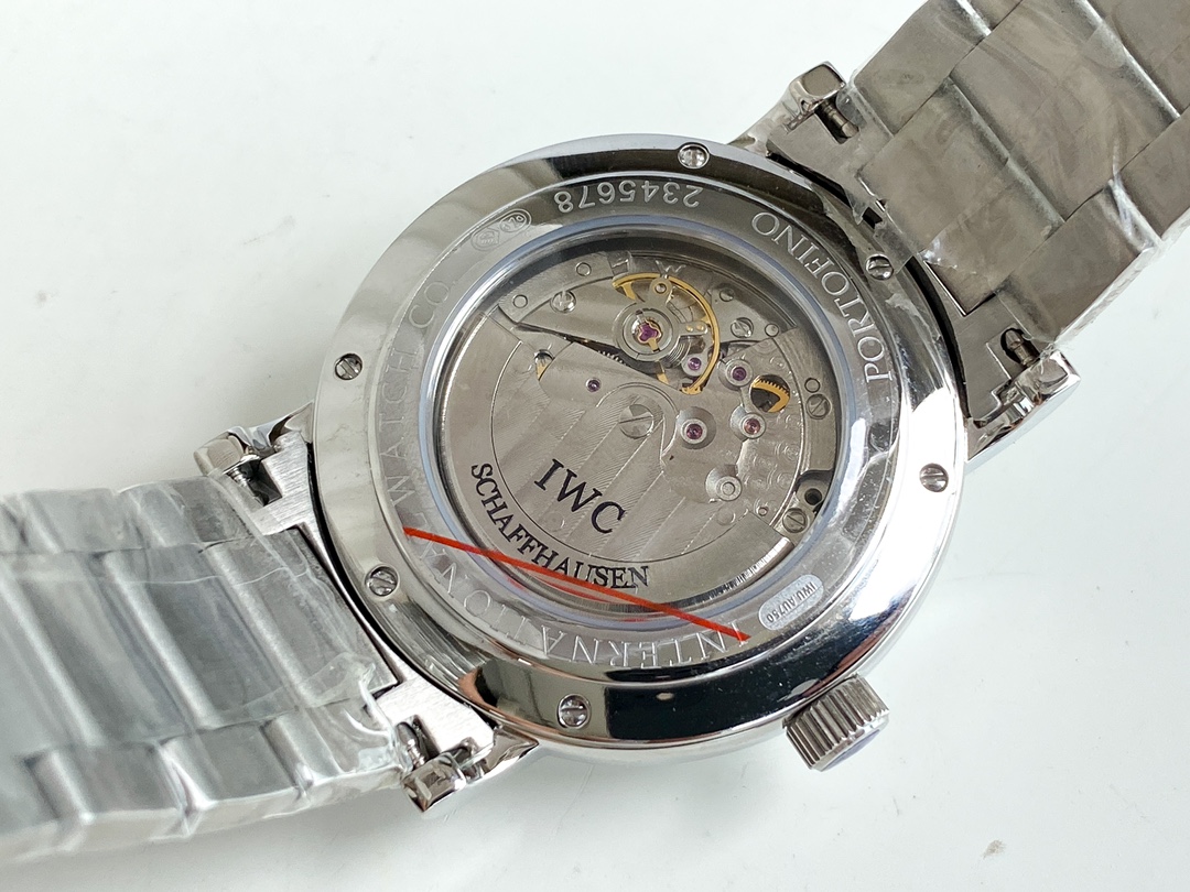 IWC- Fine men's watches Fully automatic mechanical movement, top 316 steel case and strap