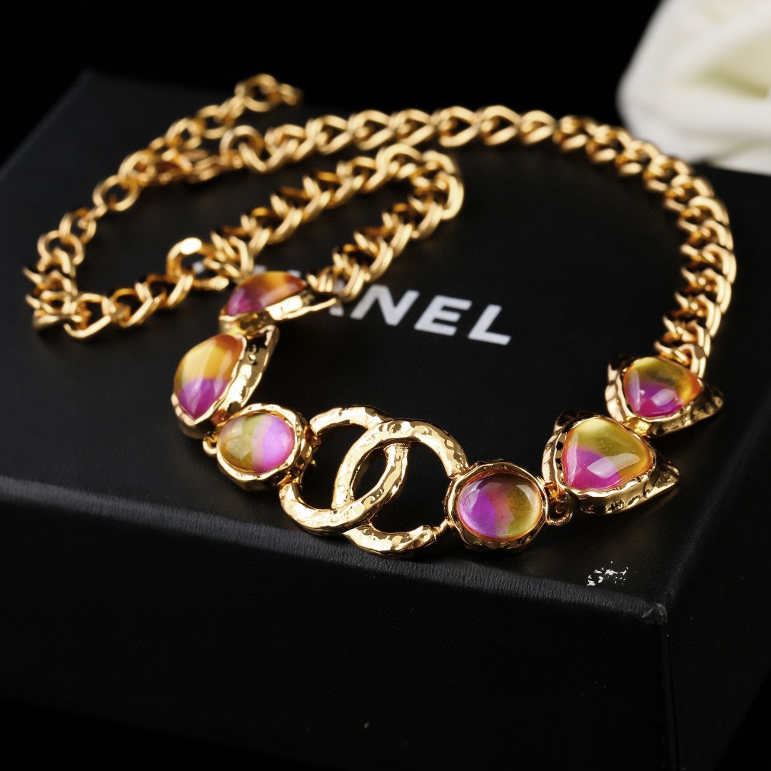CHANEL🇫🇷Xiaoxiang New Color Double C Necklace