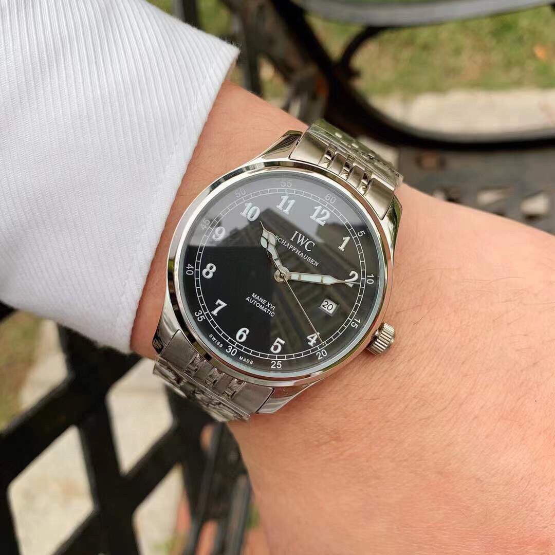 IWC- Vanguard - Men's Watch Mechanical Automatic Movement Mineralized Glass 316L Stainless Steel Case