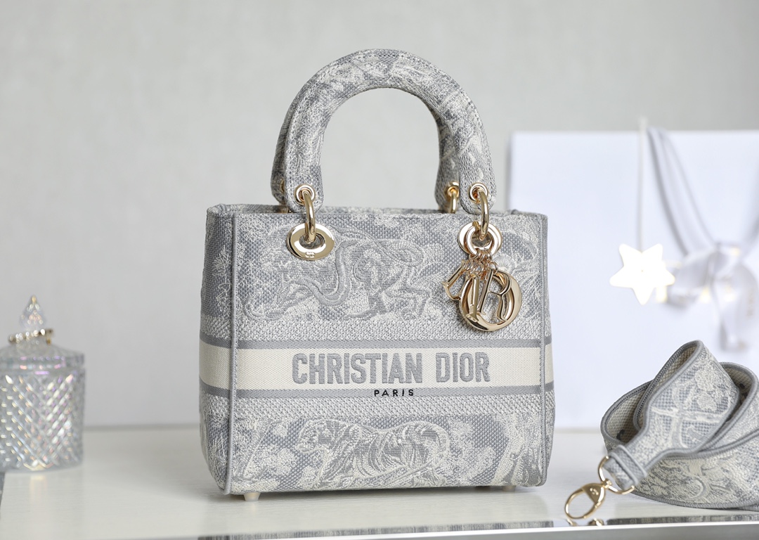 DIOR LADY-D-LITE five compartment daffy bag embroidered tiger gray