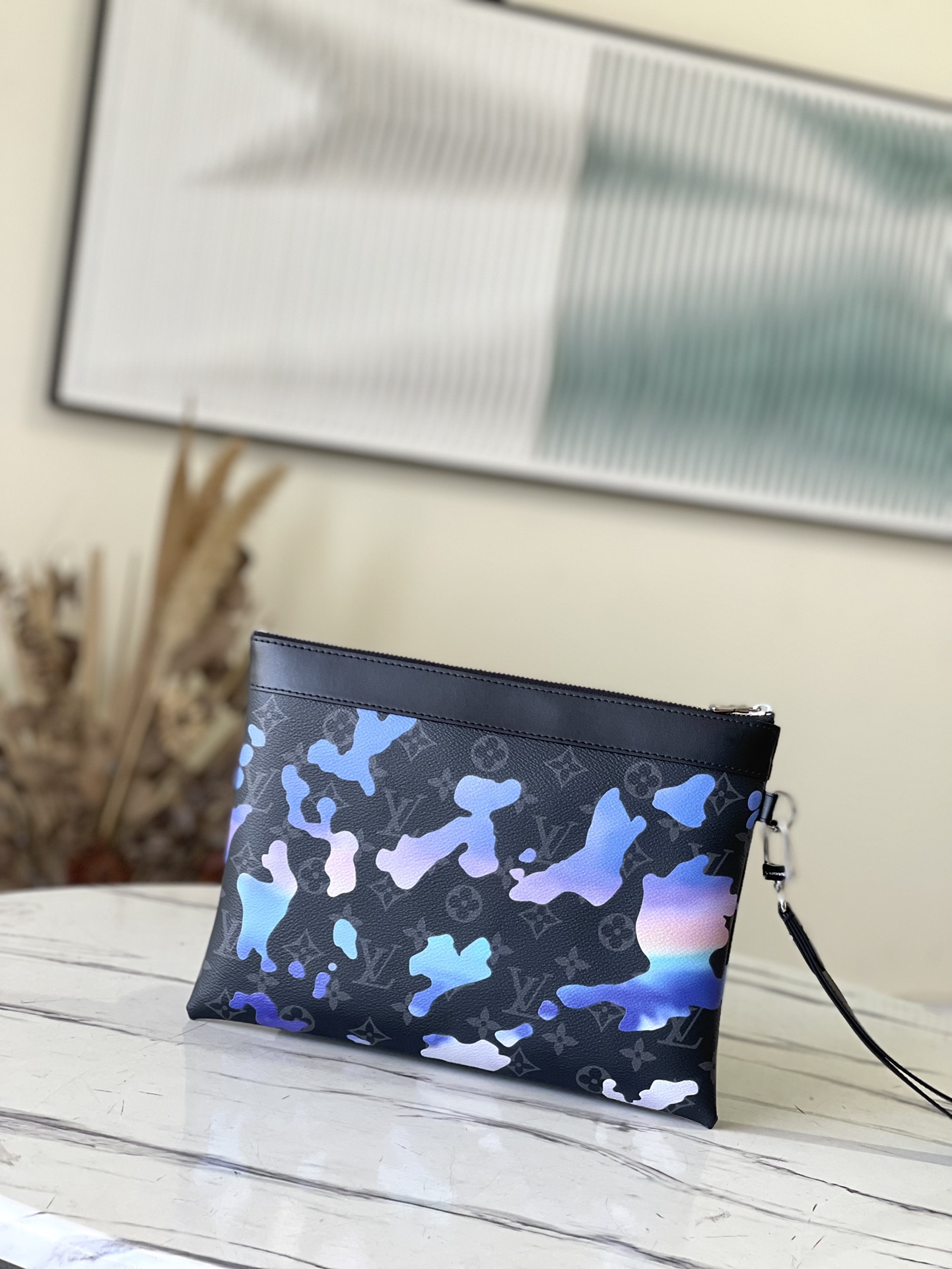 𝐋𝐎𝐔𝐈𝐒 𝐕𝐔𝐈𝐓𝐓𝐎𝐍   M81848