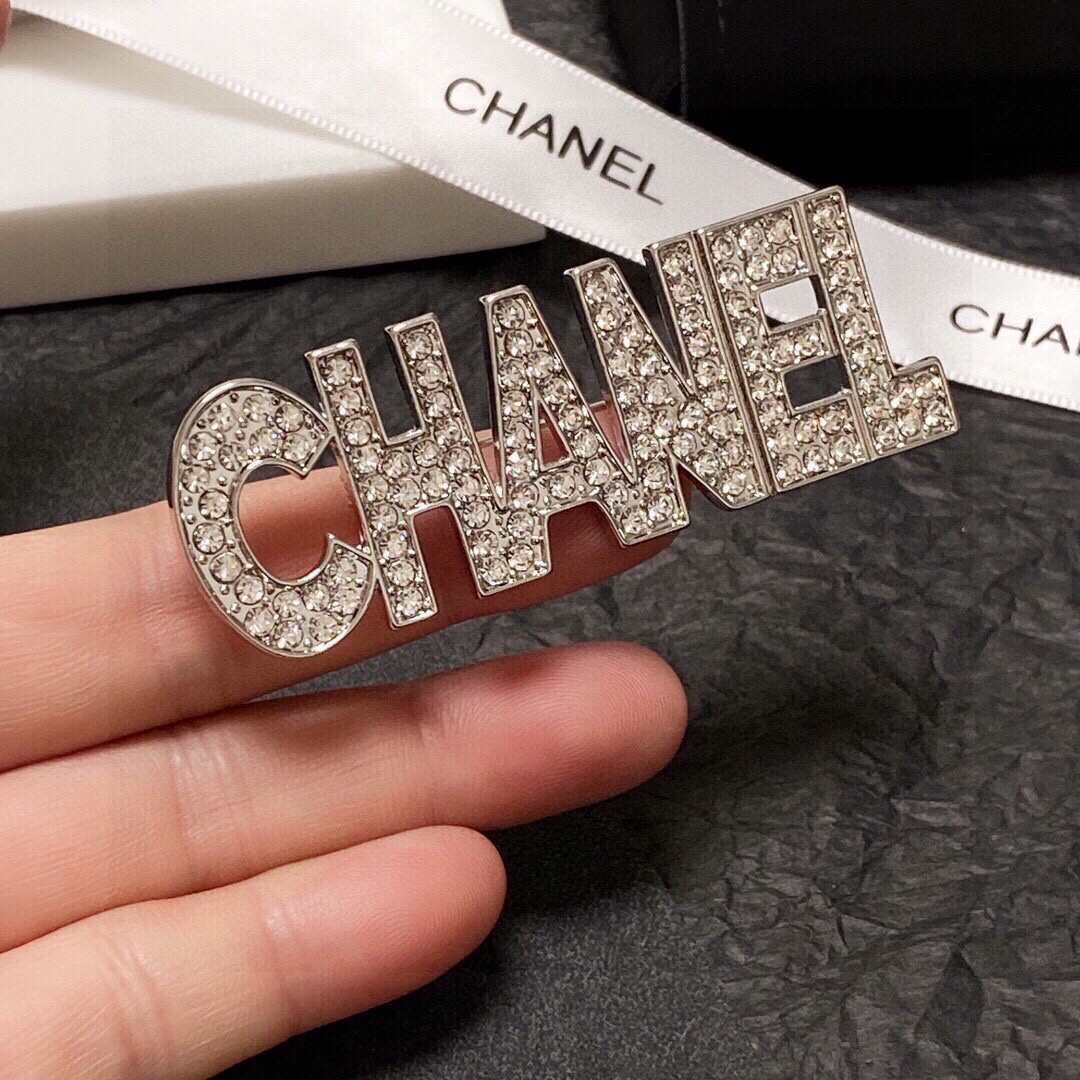 CHANEL🇫🇷Xiao Xiang brooch