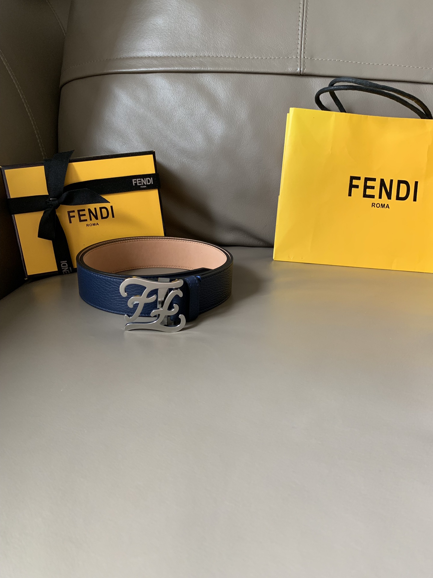 FENDI counter new Karligaphy buckle belt