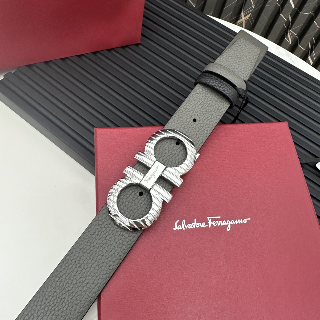 FERRAGAMO Boutique Brass Buckle