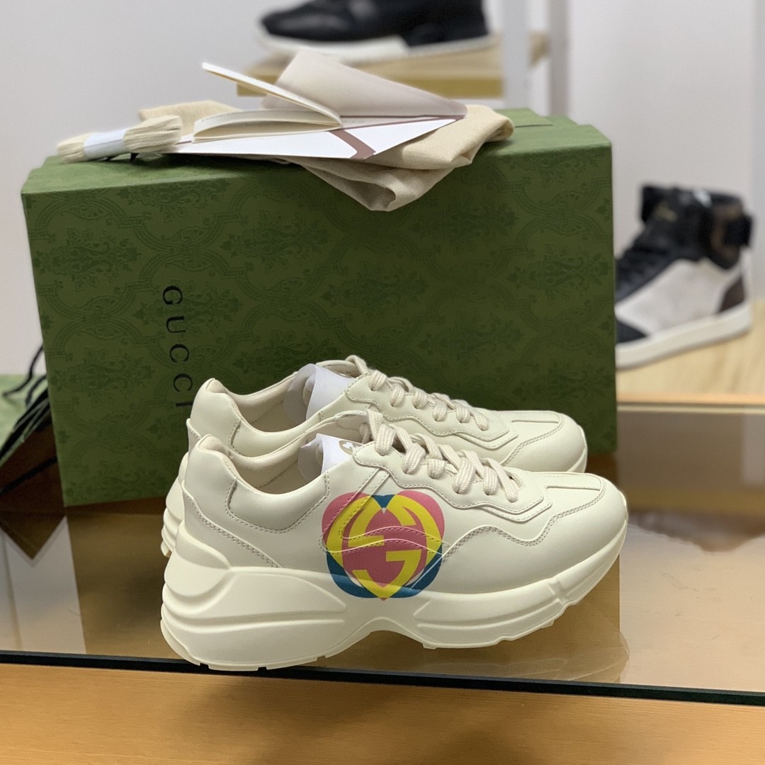 Gucci Retro Clunky Sneaker