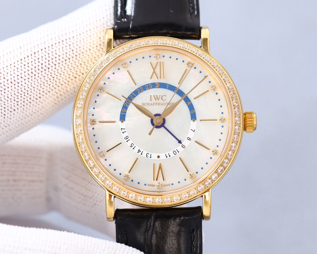 IWC- Portofino Men's Watch Movement EAT2836 in imported calfskin