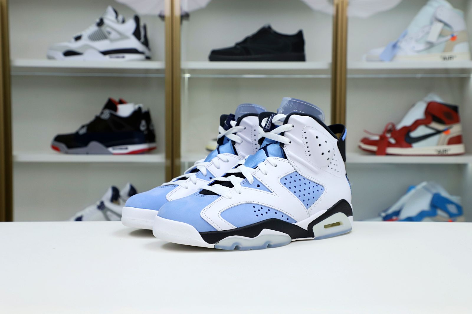 AIR JORDAN 6 RETRO UNC HOME