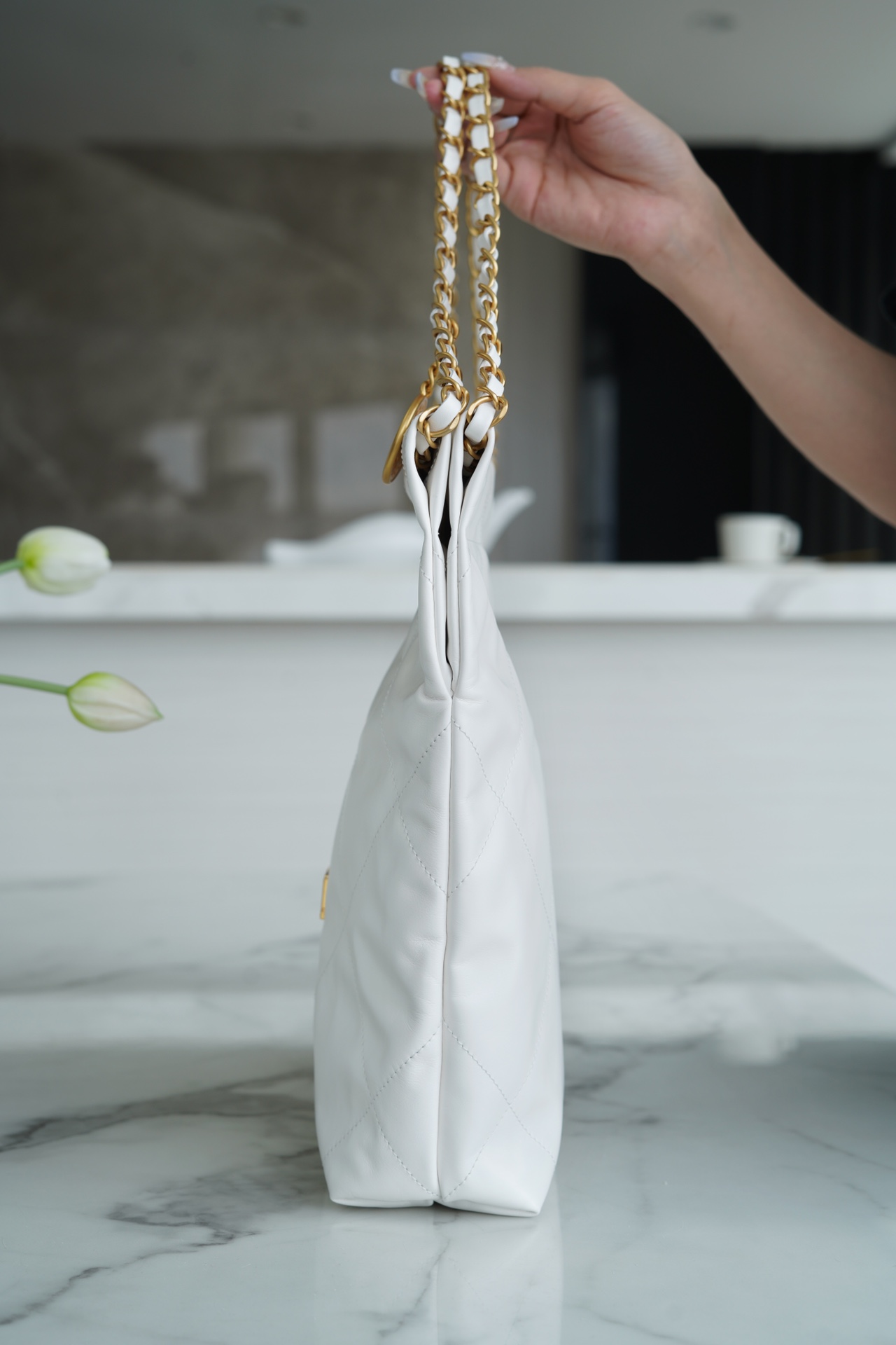 𝗖𝗛𝗔𝗘𝗡𝗟✦ 𝟐𝟐𝗣 Spring/Summer New 𝟐𝟐 Handbag Small White Gold Buckle➿