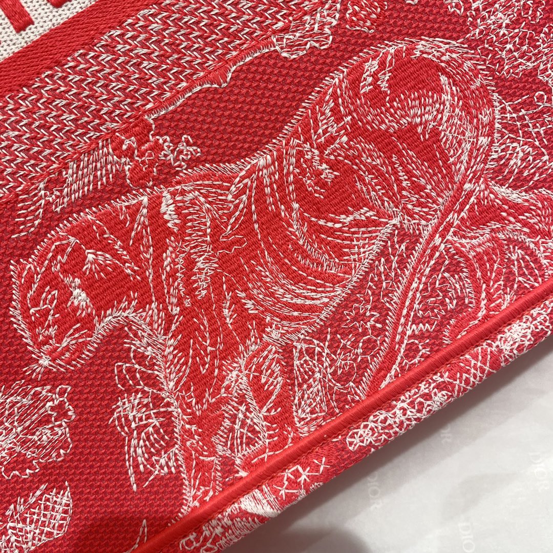 DIOR TOTE Tiger Embroidery Fluorescent Collection