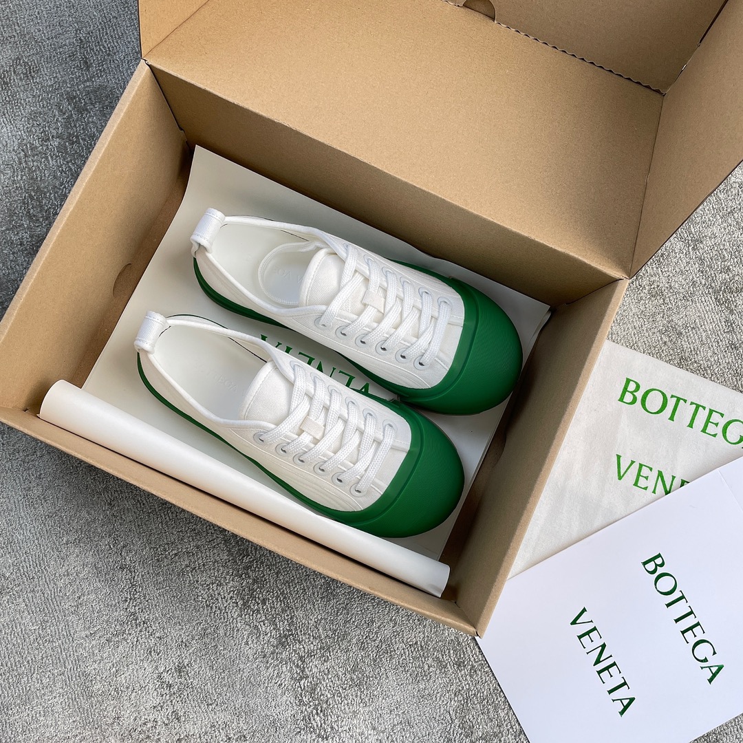 Bottegavenet*a white shoes