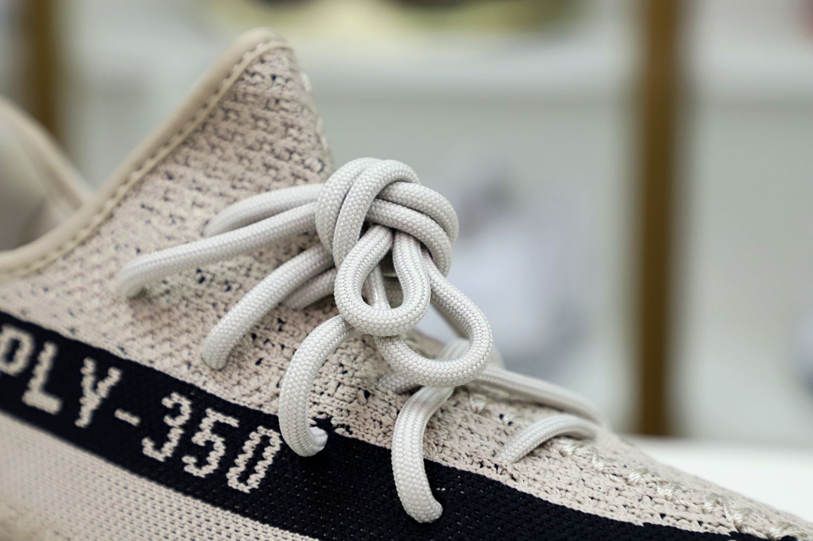 Yeezy boost 350 v2 slate