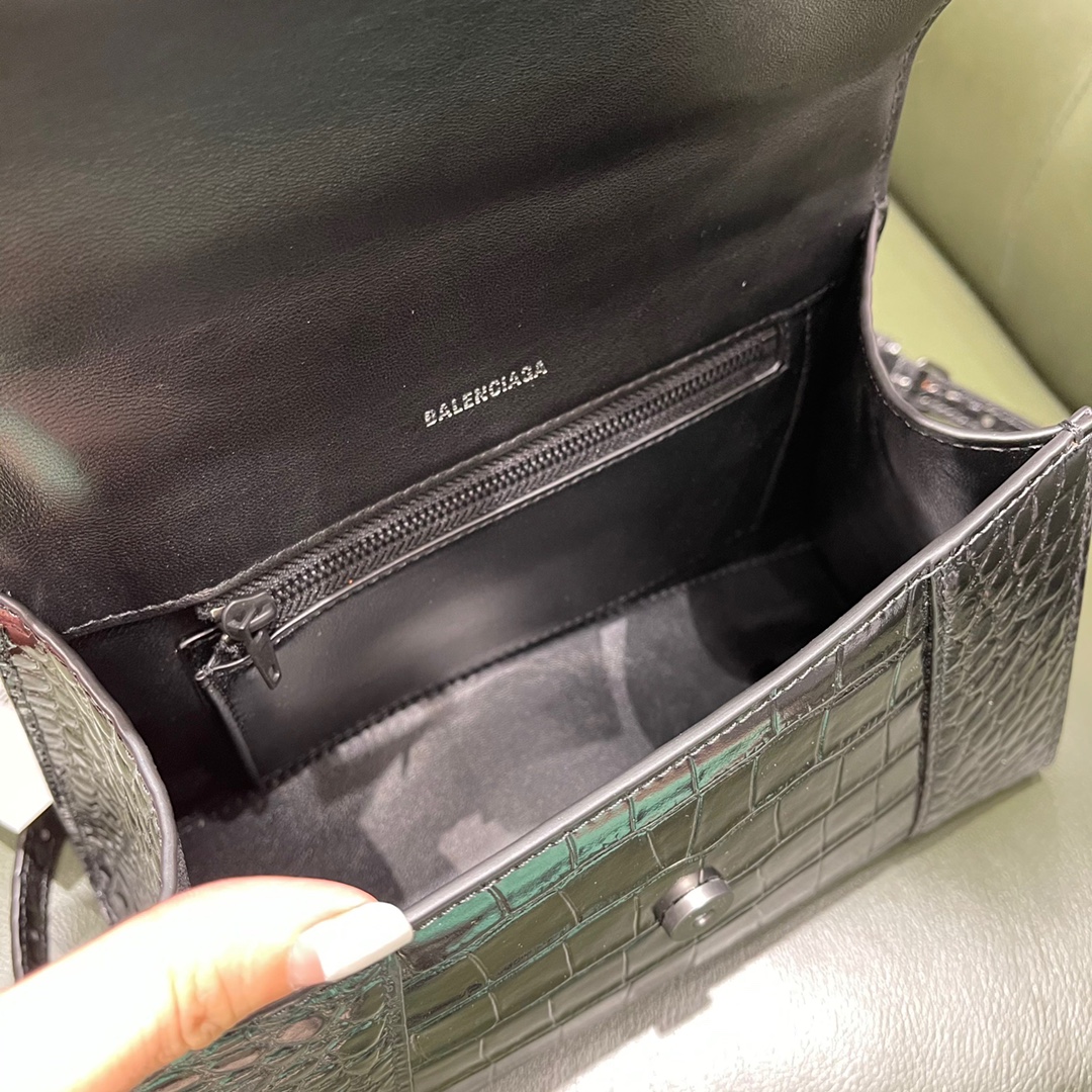 BALENCIAGA 𝐇𝐨𝐮𝐫𝐠𝐥𝐚𝐬𝐬𝐬 𝐒 crocodile-textured cowhide