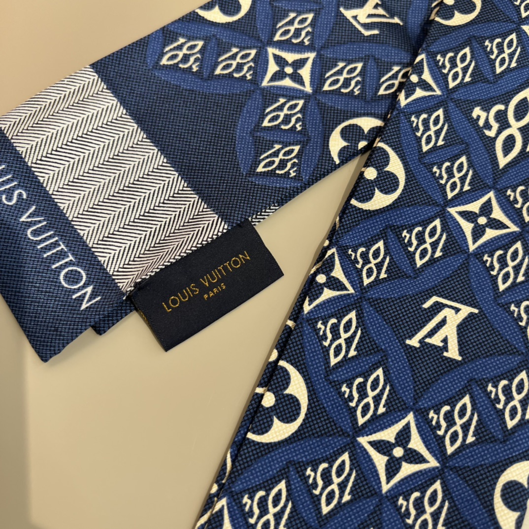 𝐋𝐨𝐮𝐢𝐬 𝐕𝐮𝐢𝐭𝐭𝐨𝐧 