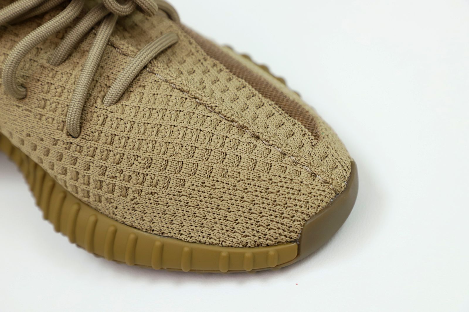 YEEZY BOOST 350 V2 EARTH