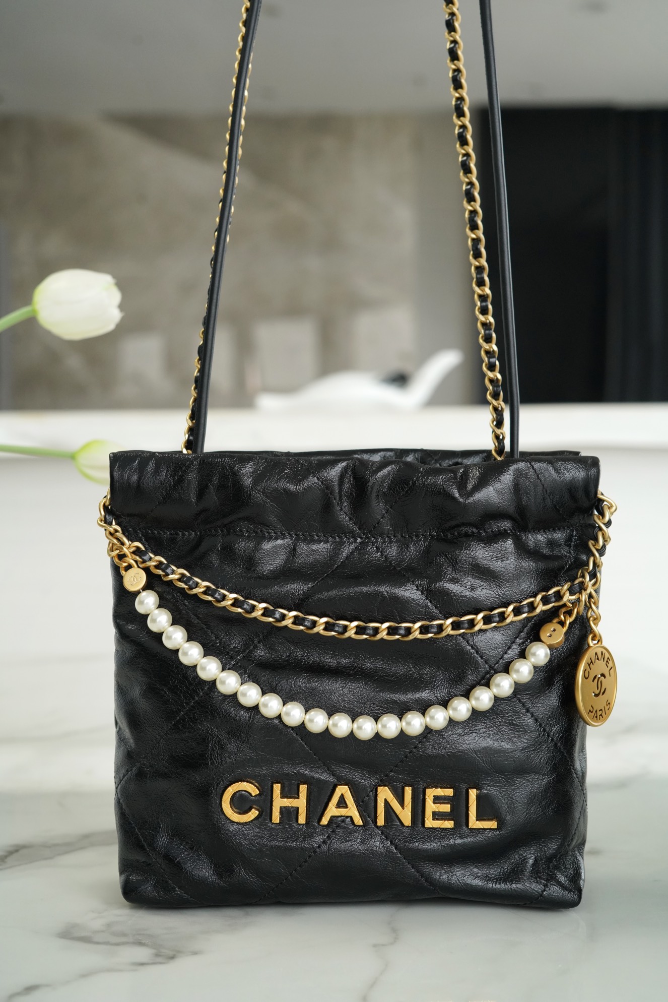 𝗖𝗛𝗔𝗡𝗘𝗟✦ 23S 22Mini pearl chain bag black