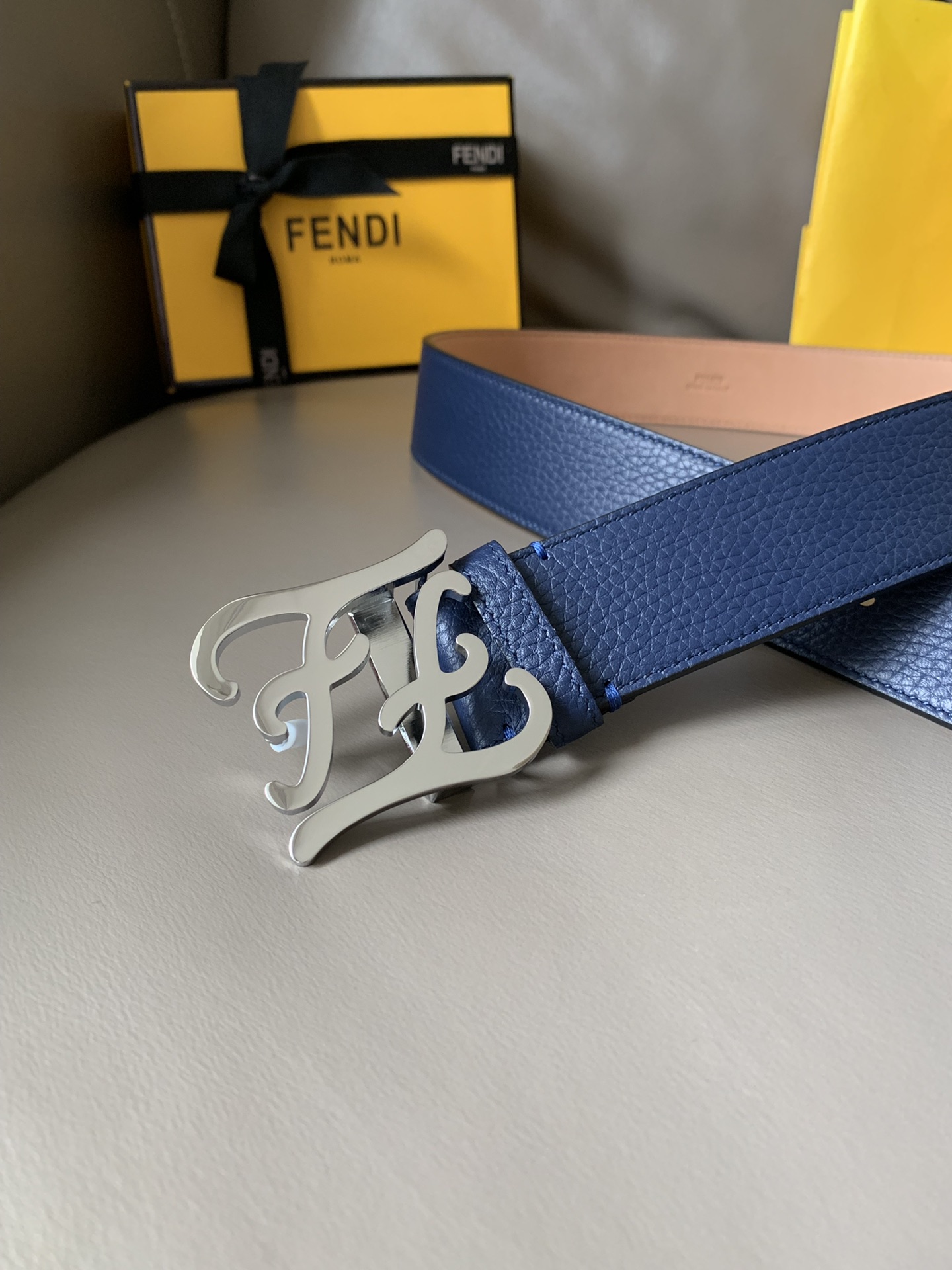 FENDI counter new Karligaphy buckle belt