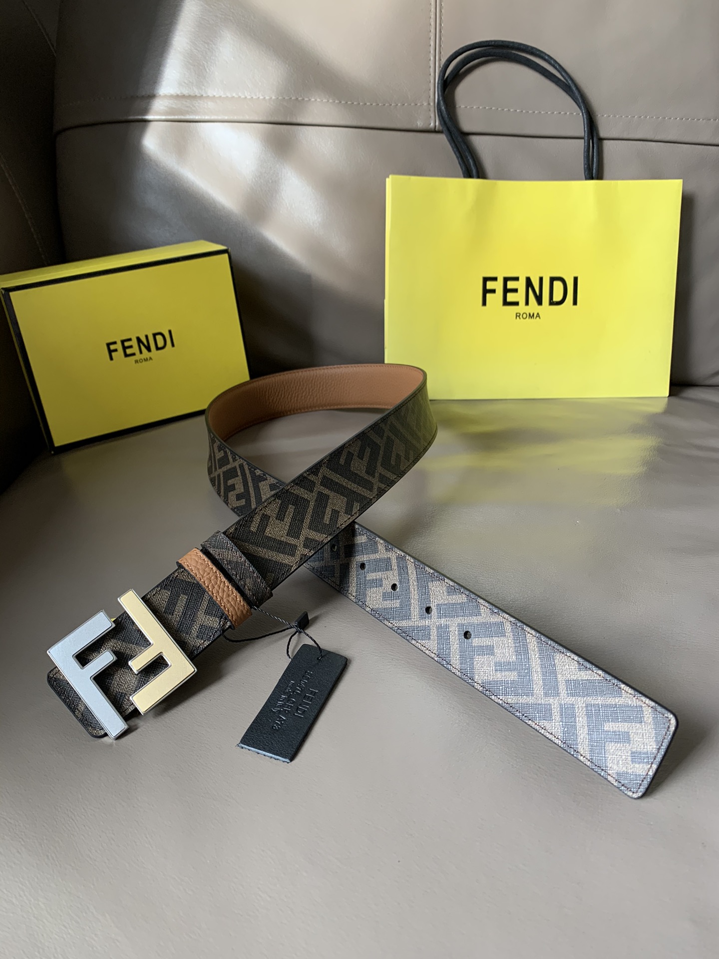 FENDI men's casual reversible belt
