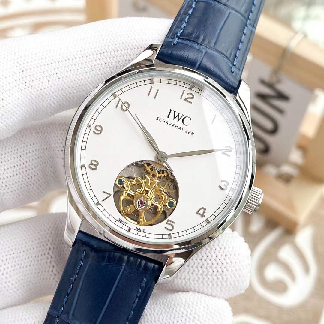 IWC- Fine men's watches Fully automatic mechanical movement, top 316 steel case and strap