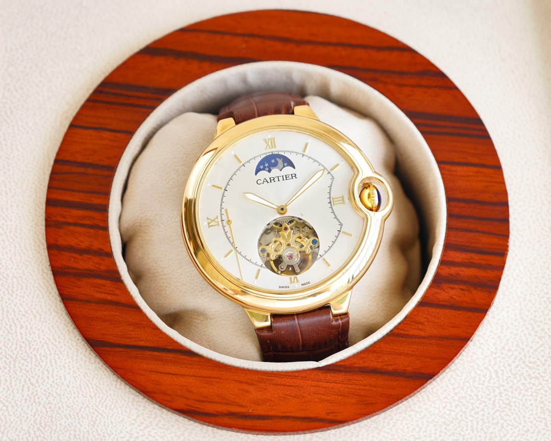 Cartier Fine Men's Watches