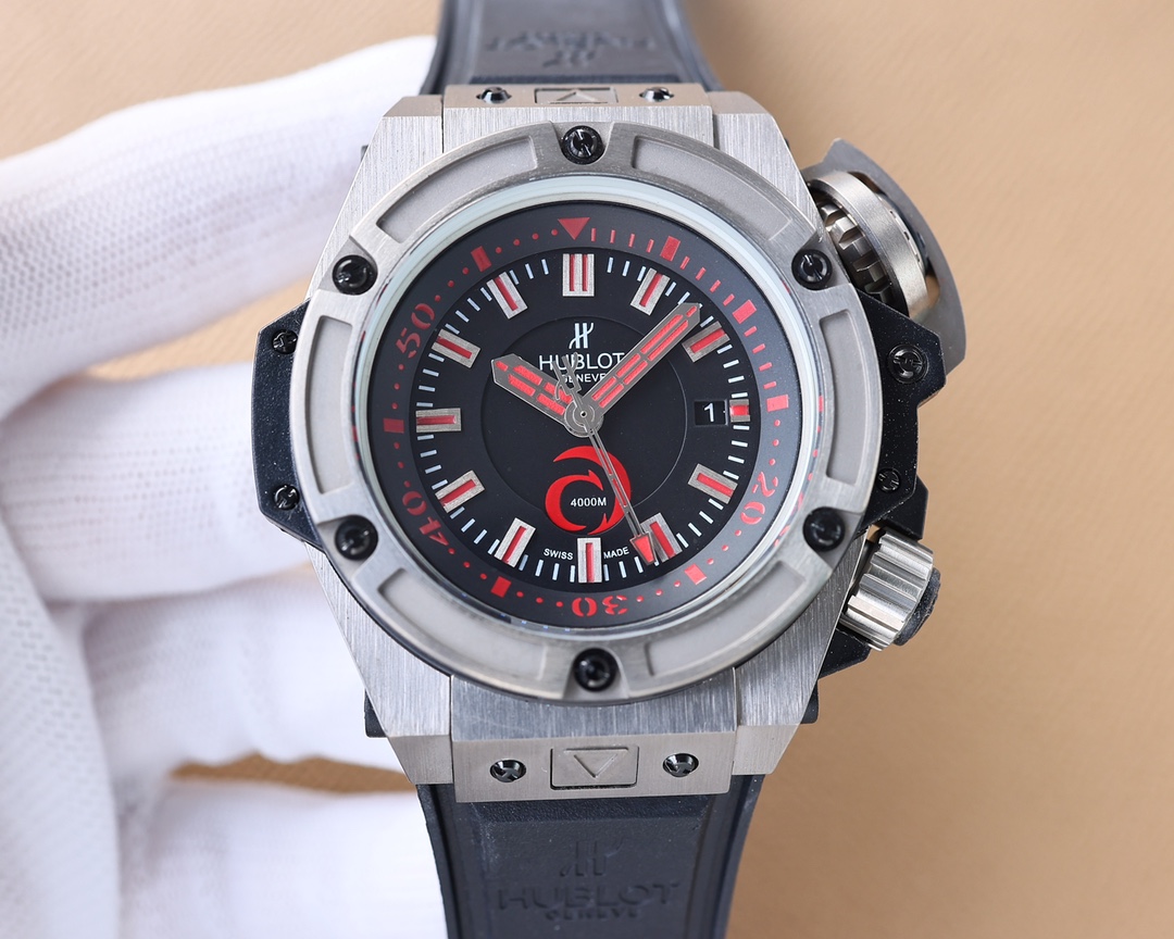 Hublot. King Power Diver 731.NX.1190.RX 【Titanium Case】