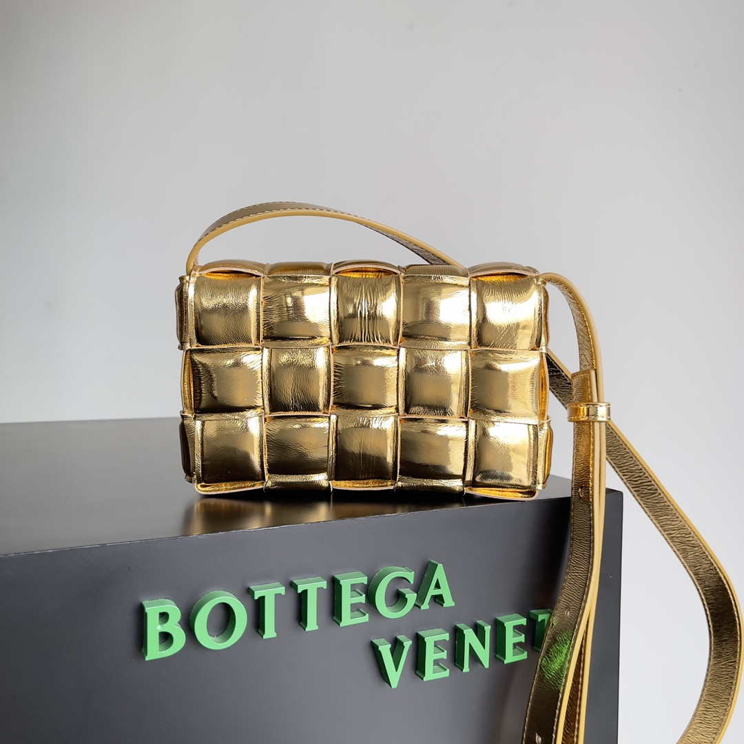Bottega Veneta Pillow Bag Small mini Gold #717506
