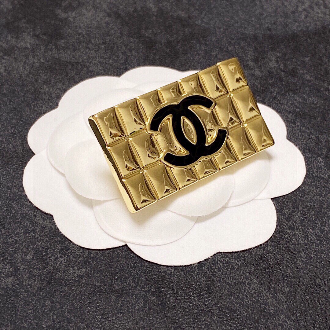 CHANEL🇫🇷Xiao Xiang brooch