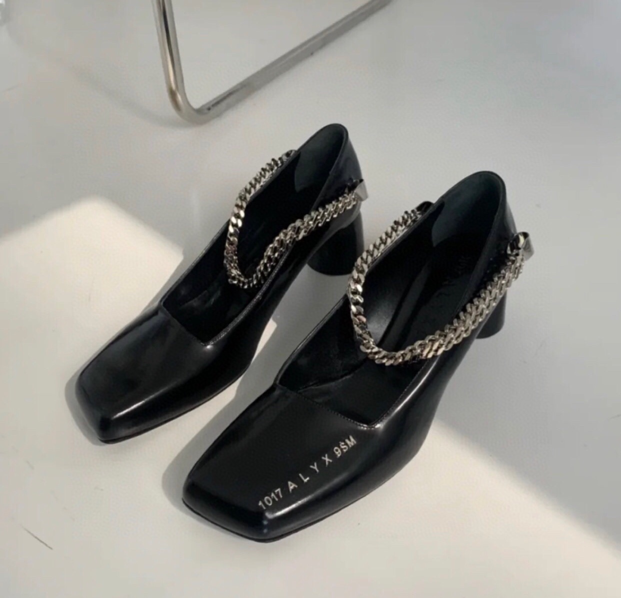 1017 ALYX 9SM chain high heels