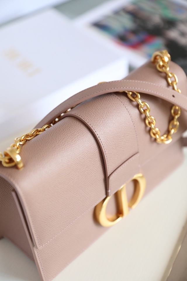 Montaigne New Montaigne palm print chain bag palm print pink