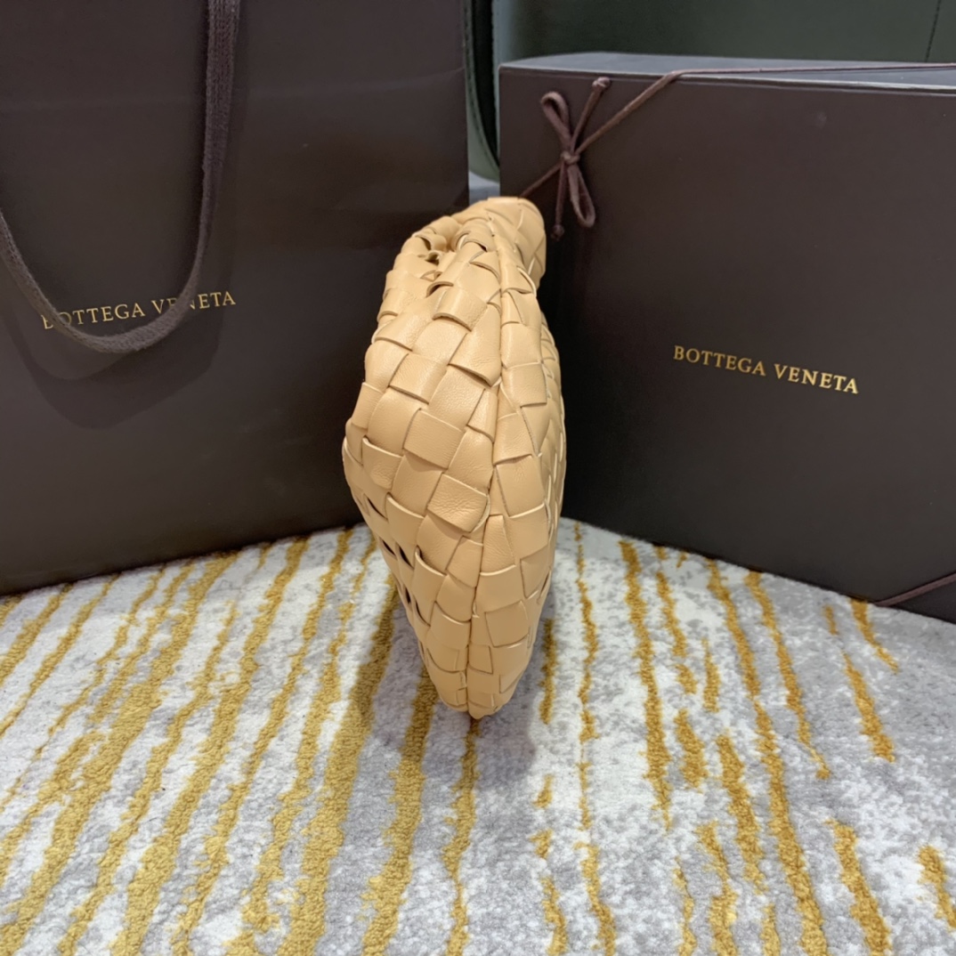 Bottega Veneta  🆕NEW🆕 JODIE #651876