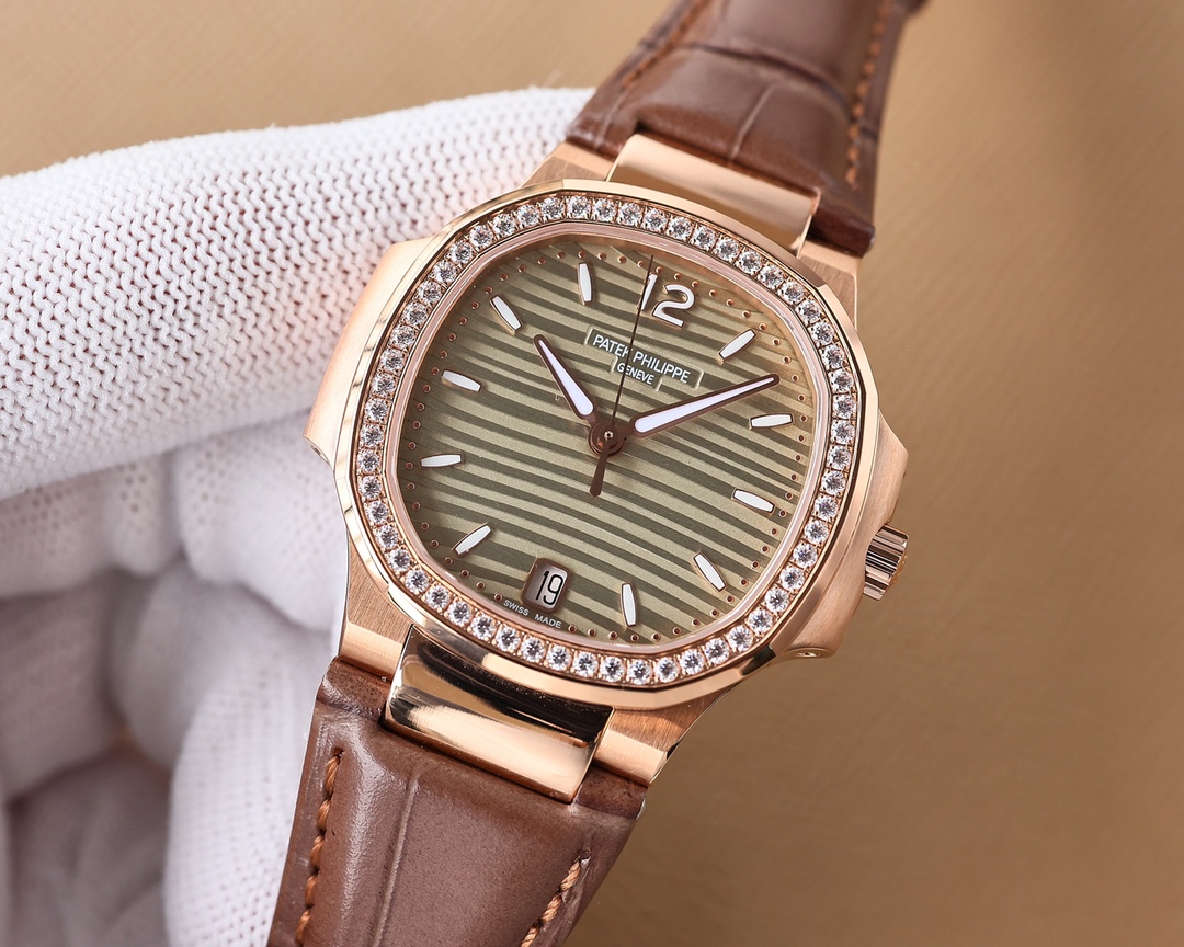 Patek Philippe Sporty Elegance Nautilus Ladies Watch