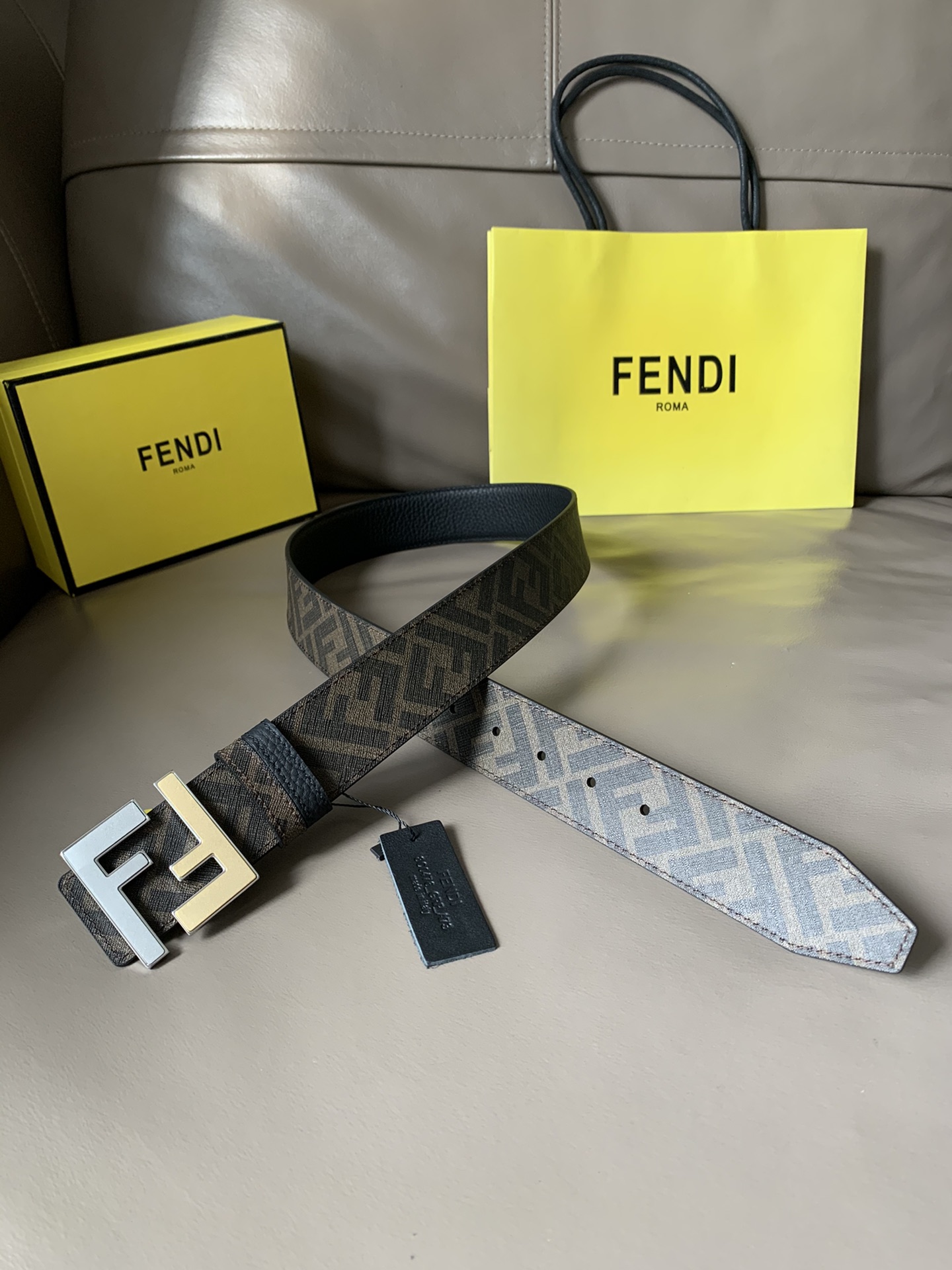 FENDI men's casual reversible belt
