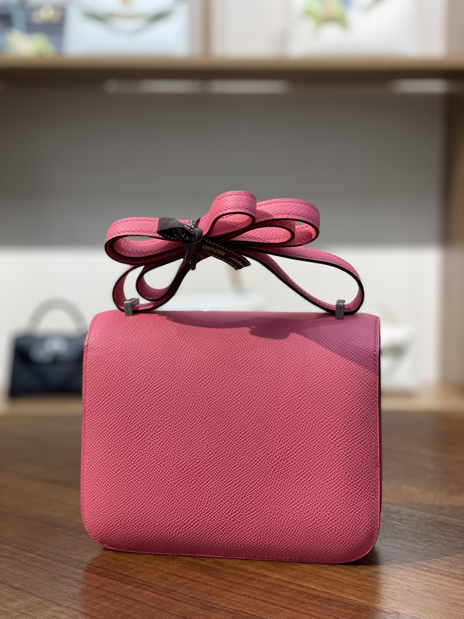 Kangkang 19 lipstick powder EP leather silver buckle