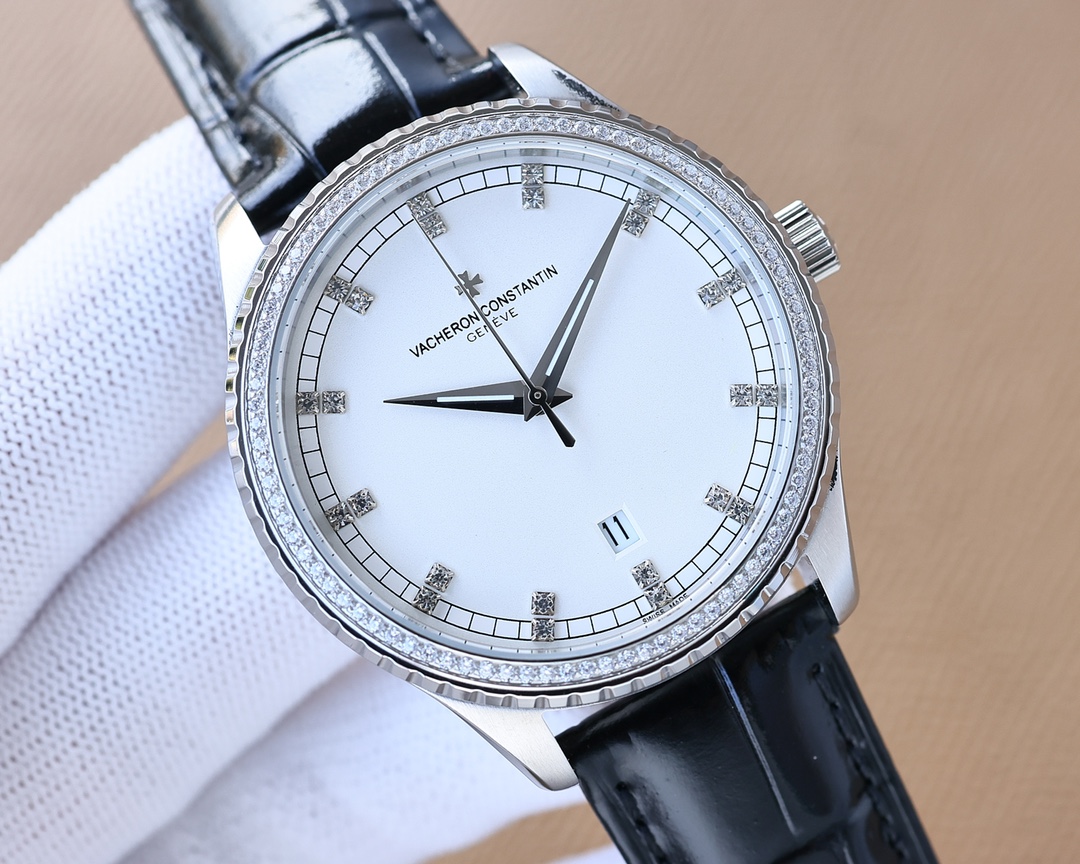 Rolex inlaid with 160 Slower diamonds