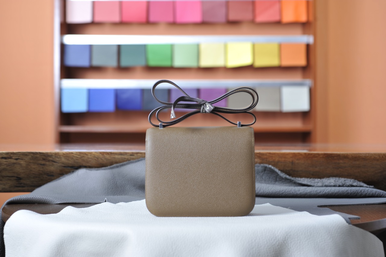 Kangkang 19 Weimaraner Silver Buckle Epsom Leather