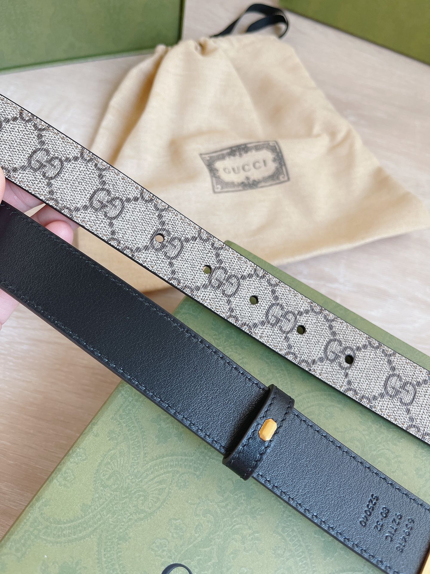 GUCCI imported calfskin leather