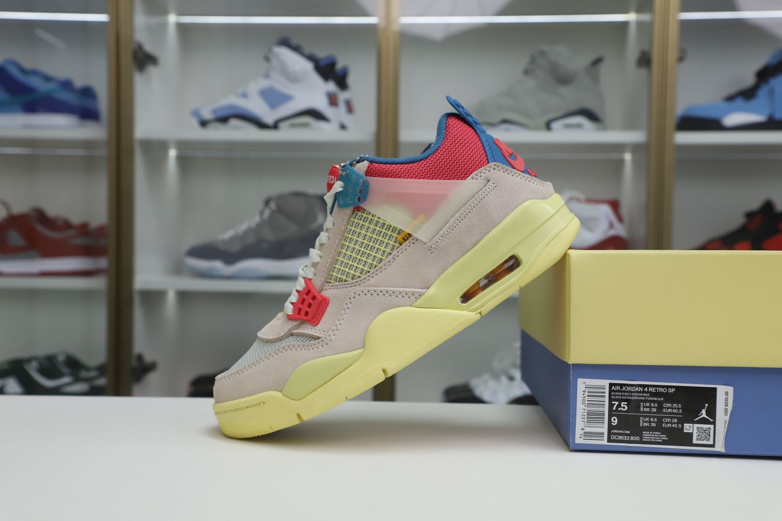 UNION LA X AIR JORDAN 4 RETRO GUAVA ICE