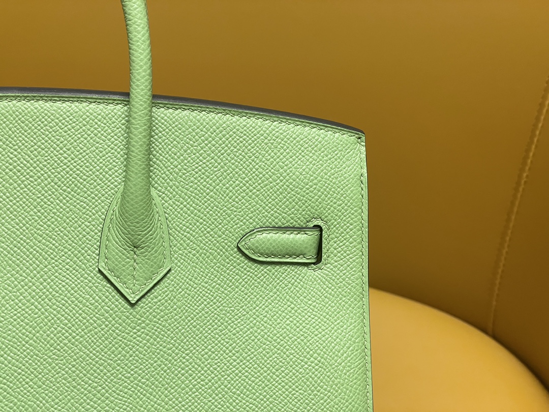 Bk25 outer seam 3i avocado green epsom gold buckle