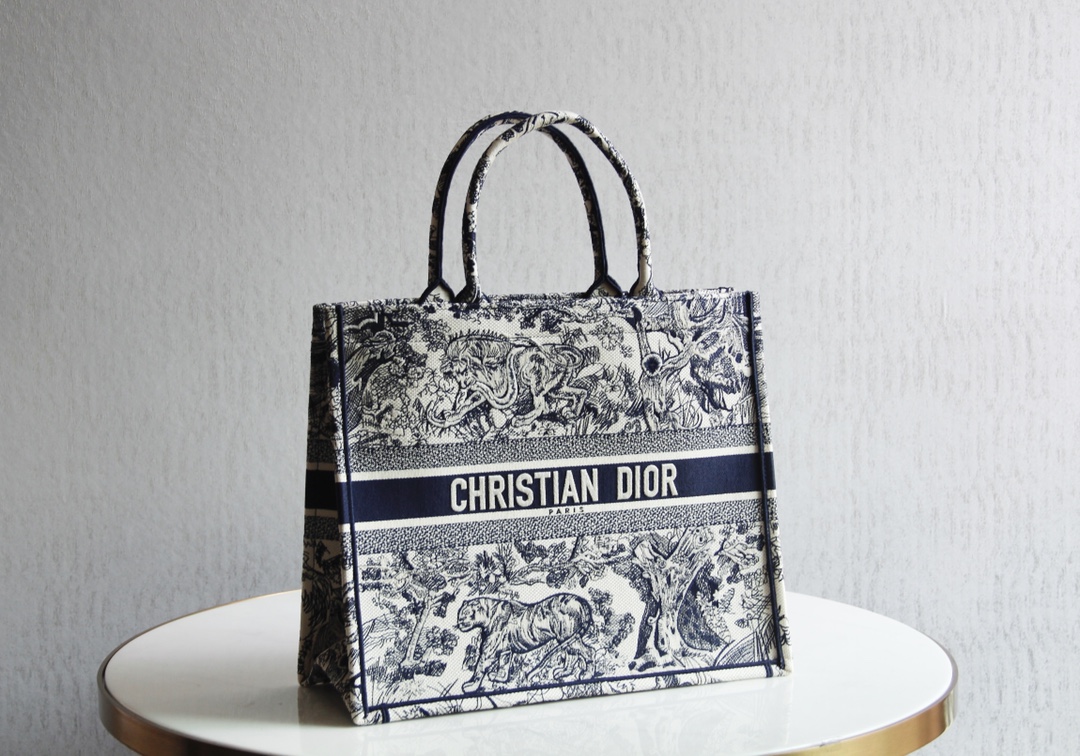 DIOR TOTE Blue Tiger