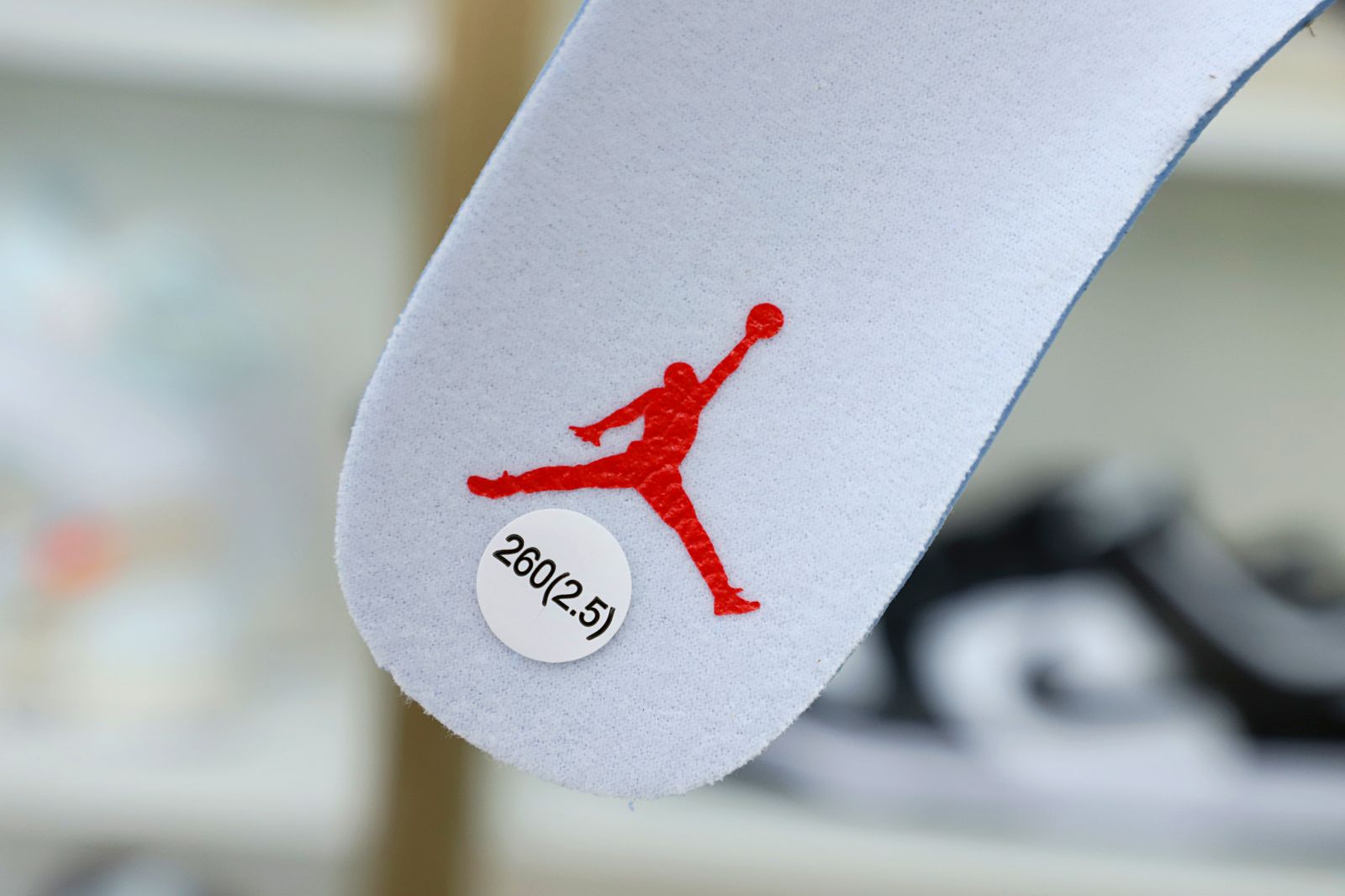 AIR JORDAN 4 RETRO WHITE OREO