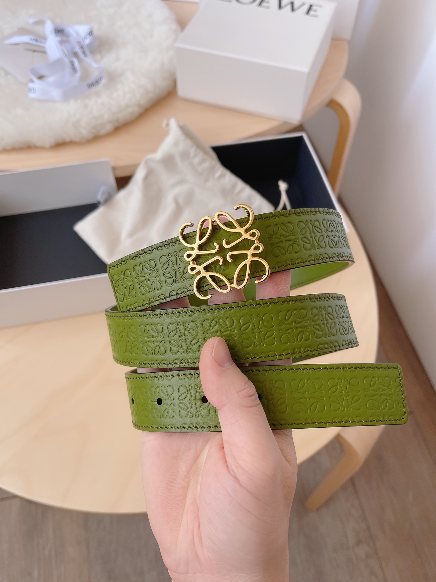 LOEVE reversible belt