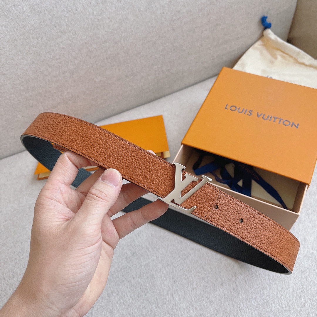 LOUIS VUITTO Parnassea Leather Goods Collection