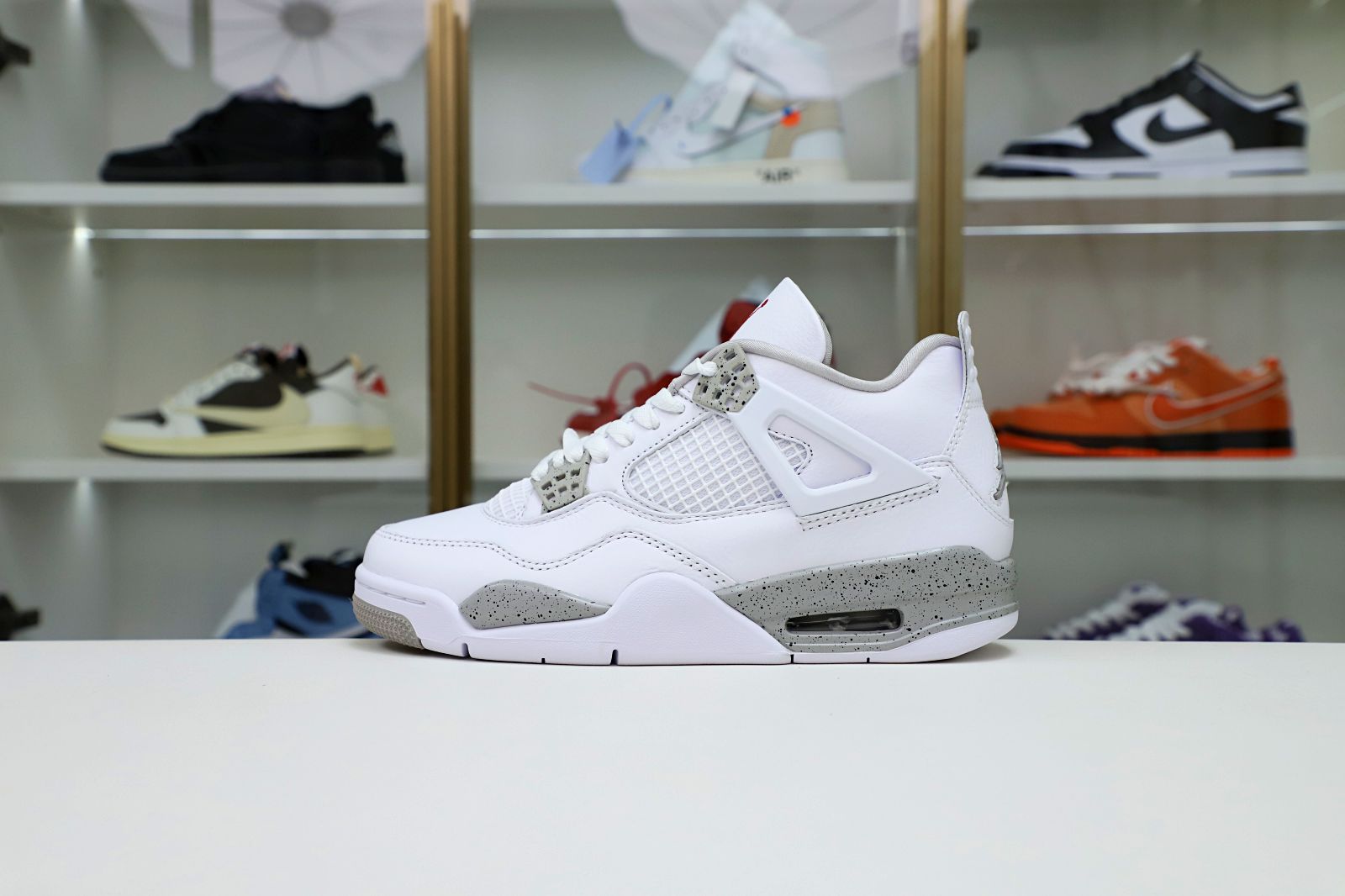 AIR JORDAN 4 RETRO WHITE OREO