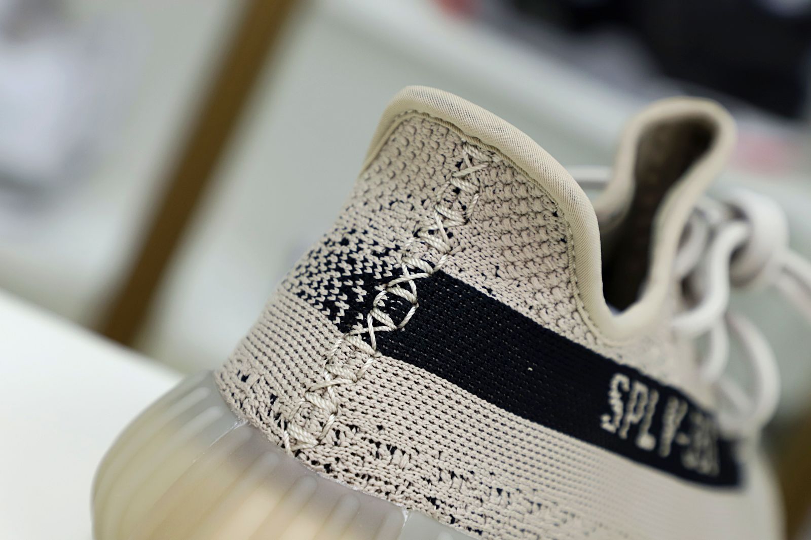 Yeezy boost 350 v2 slate