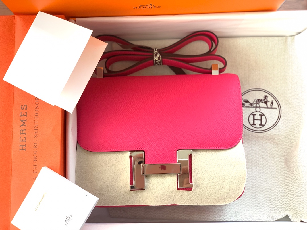 Constance 23cm epsom leather with red silver buckle