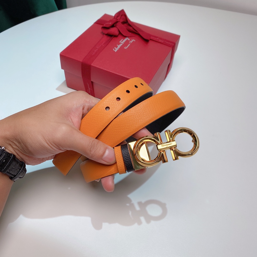 FERRAGAMO Ladies Reversible Top Grain Leather Belt